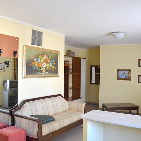Charming Apartment In Reggio Calabria, 40 Sqm, Terrace Eksteriør billede